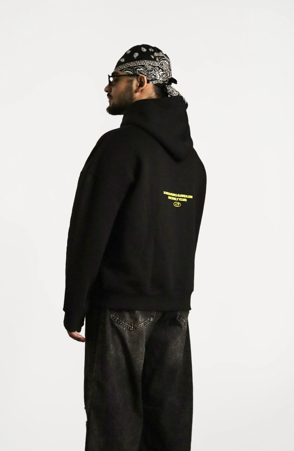 SURREAL HOODIE BLACK
